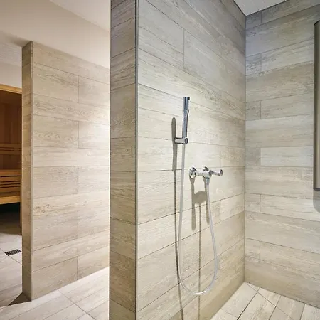 Apartamento Gemuetlich - Mountainbike - Pool & Sauna - Netflix Winterberg